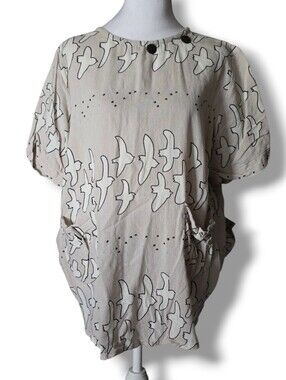 Mona Lisa Bird Print Boutique Top - Size S/M